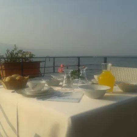 La Limonaia Apartahotel *